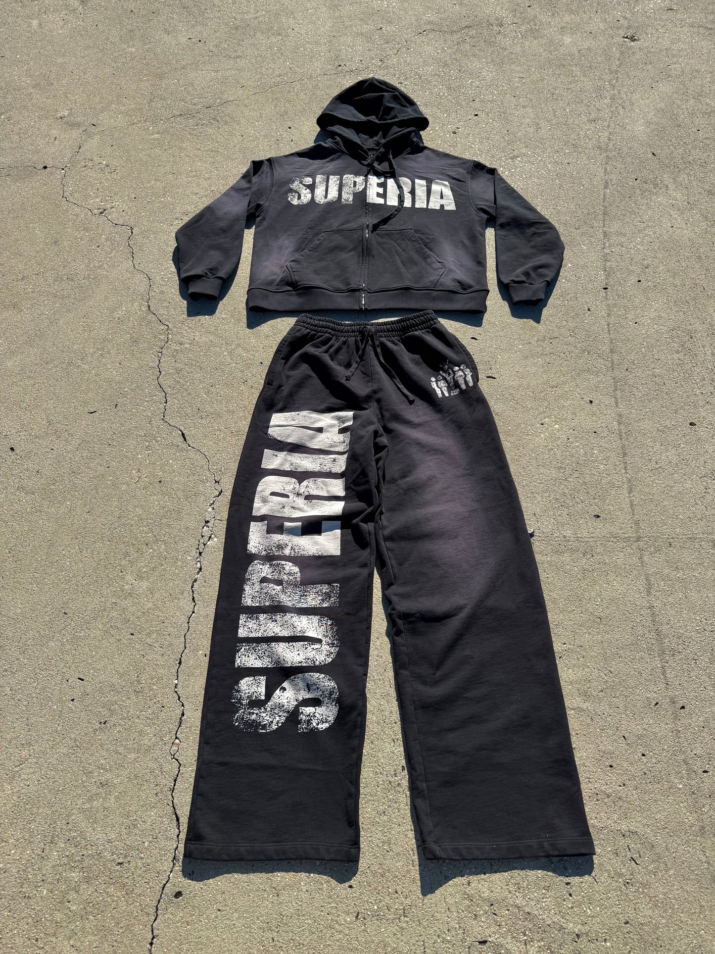 “SUPERIA Sweatsuit – Blackout Edition” (Pre- Order)